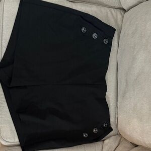 Retro Chic Elegant Black Shorts